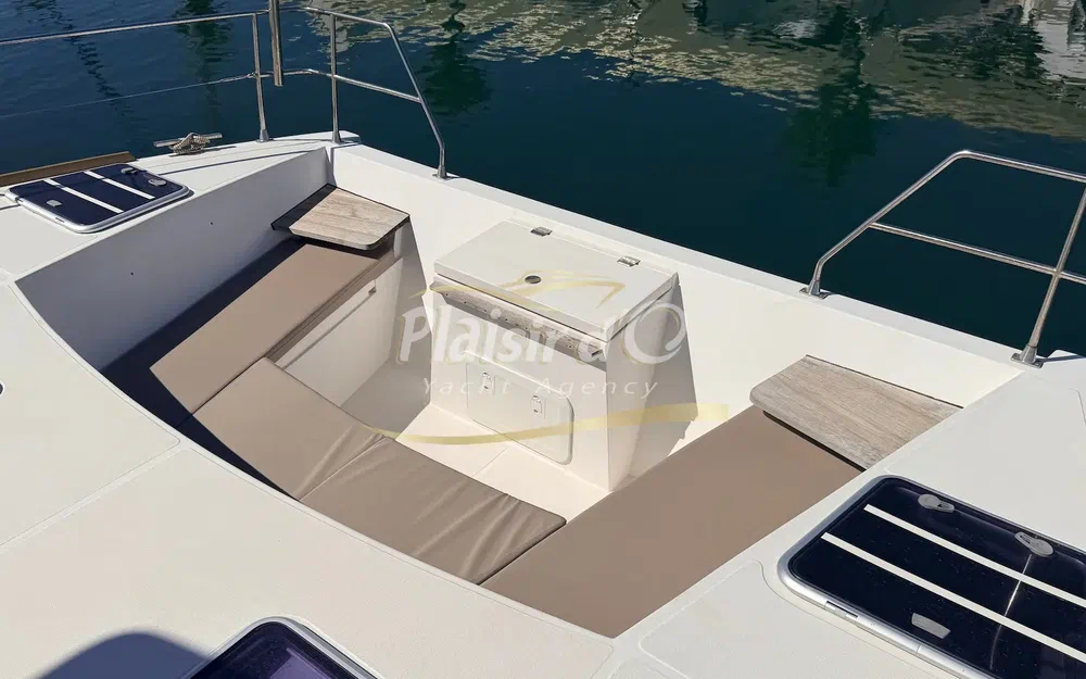 slider 49 Aventura Catamarans Aventura 10 Power