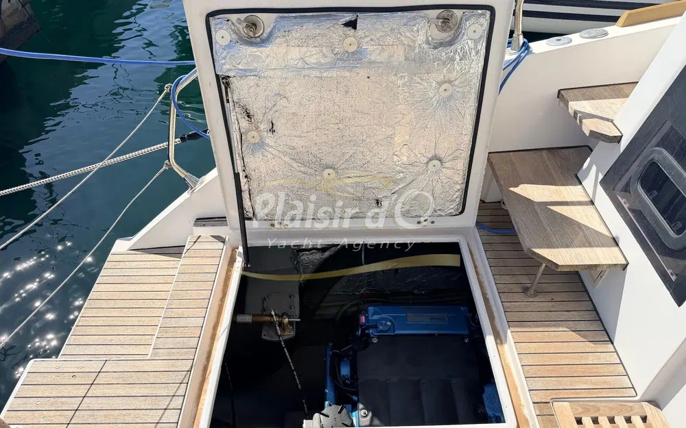 slider 59 Aventura Catamarans Aventura 10 Power
