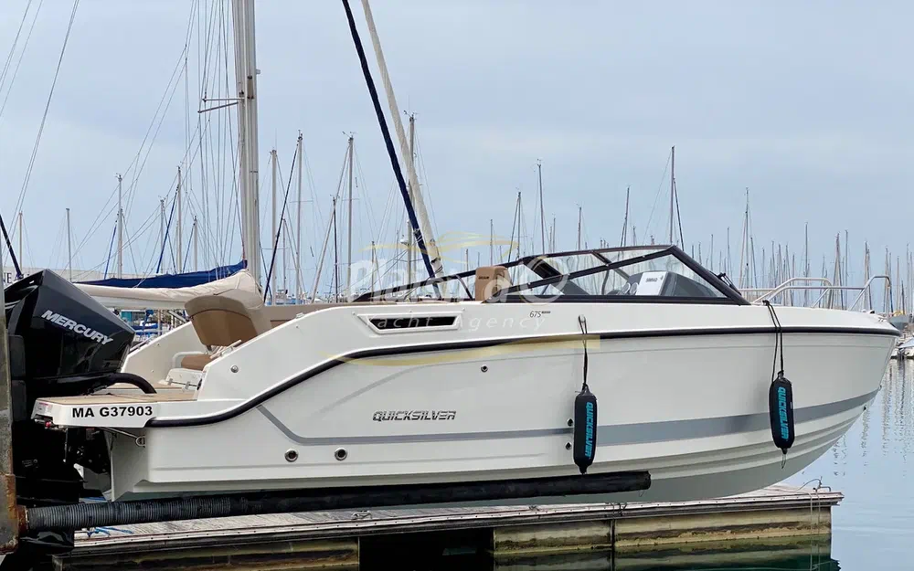 slider 1 Quicksilver Activ 675 Cruiser