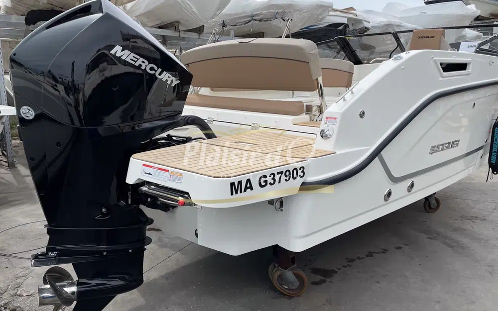 slider 2 Quicksilver Activ 675 Cruiser