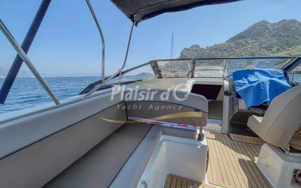 slider 4 Quicksilver Activ 675 Cruiser