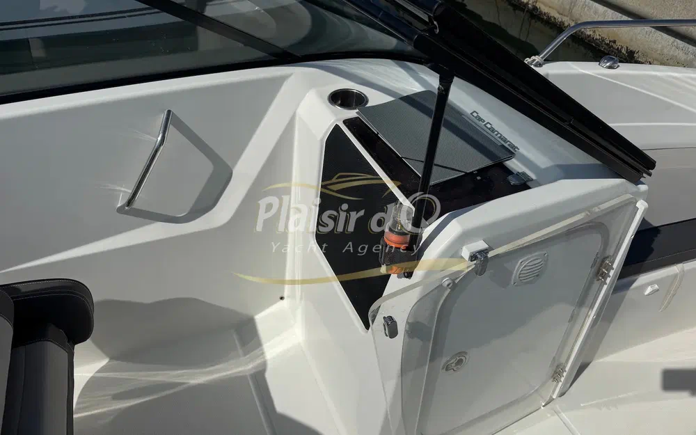 slider 8 Jeanneau Cap Camarat 6.5 BR