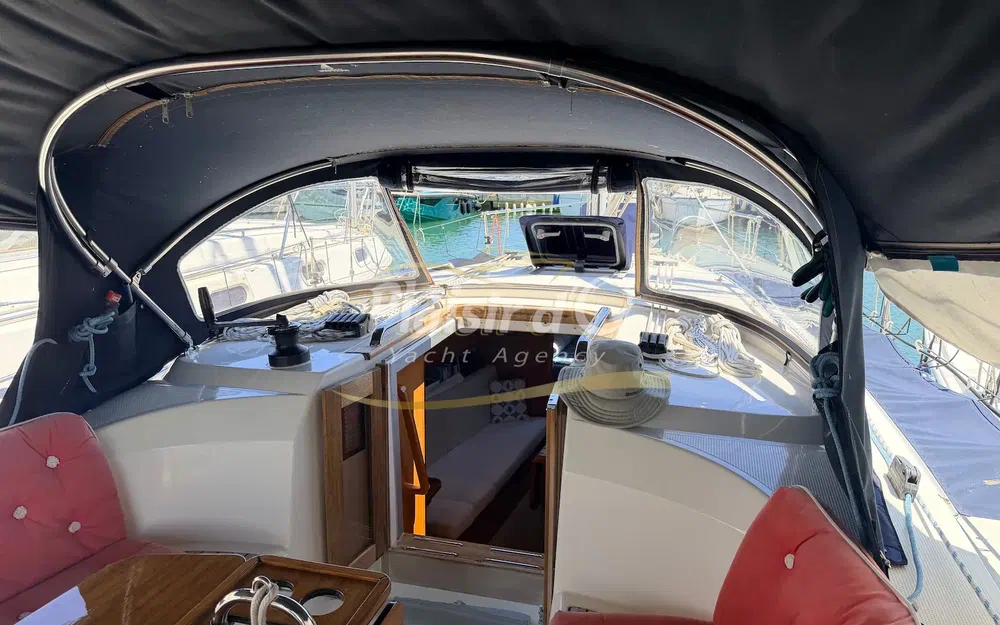 slider 12 Bavaria Cruiser 33