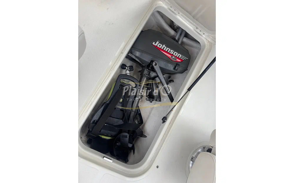 slider 10 Bayliner 185BR