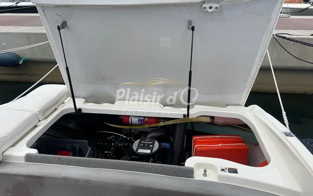 slider 11 Bayliner 185BR