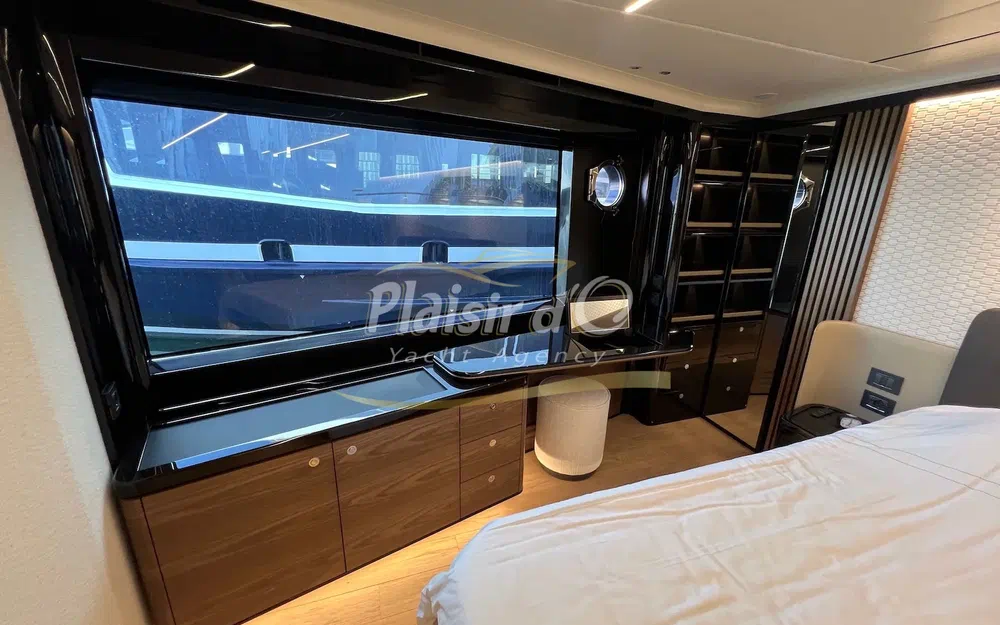 slider 38 Absolute Navetta 64