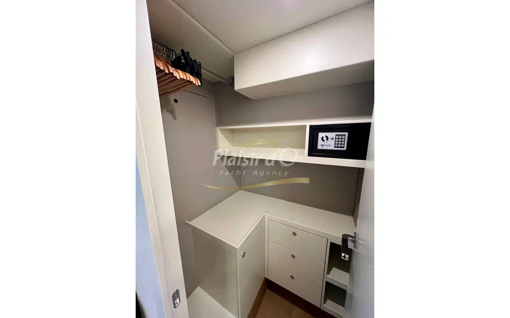 slider 68 Absolute Navetta 64