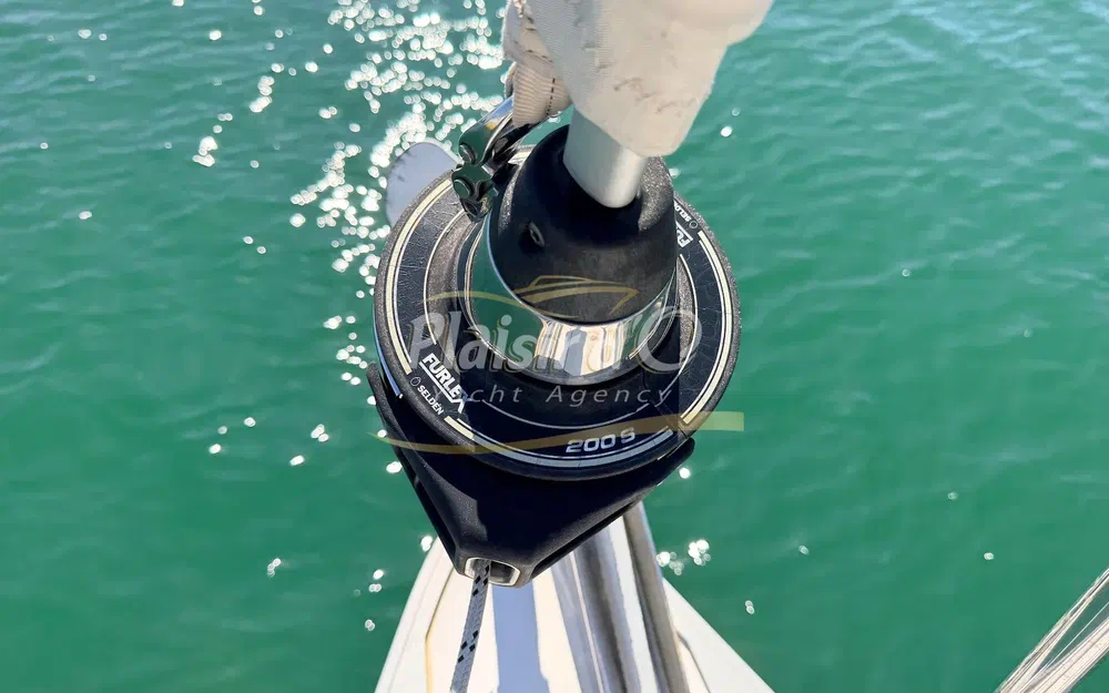 slider 13 Bavaria Cruiser 37