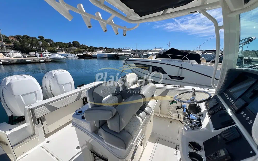 slider 9 Boston Whaler 280 Outrage