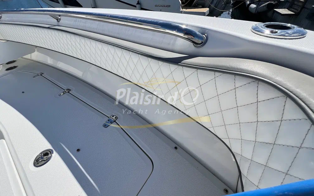 slider 25 Boston Whaler 280 Outrage