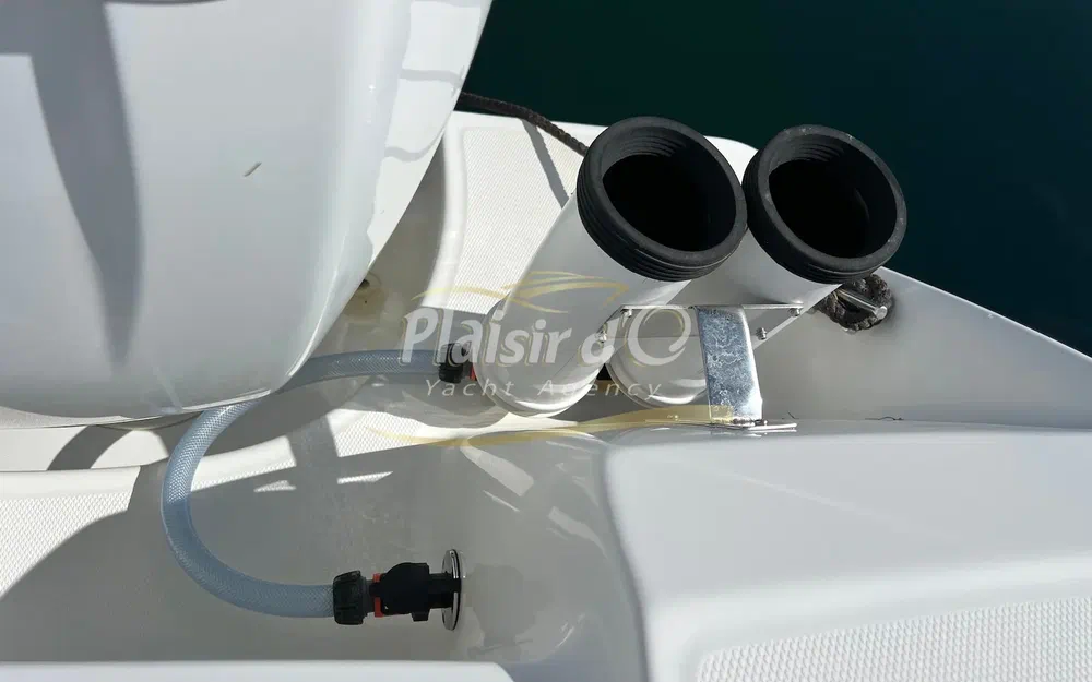slider 28 Boston Whaler 280 Outrage