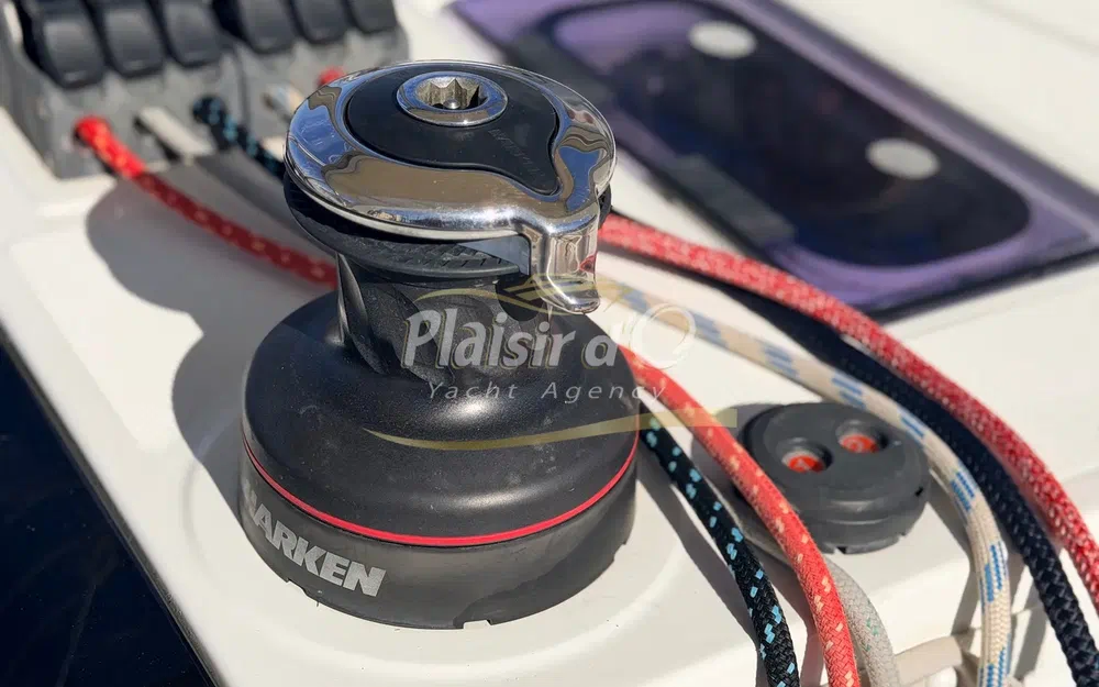 slider 12 Beneteau Oceanis 411