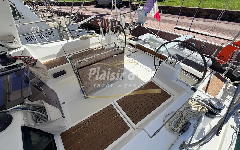 slider 14 Beneteau Oceanis 411