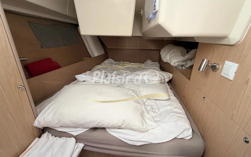 slider 52 Beneteau Oceanis 411