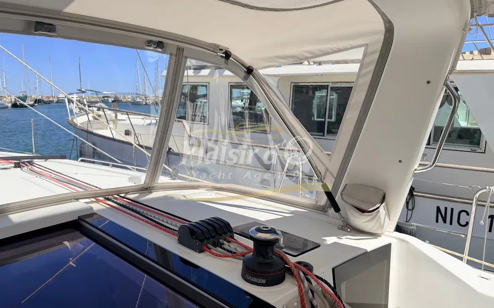 slider 8 Beneteau Oceanis 411