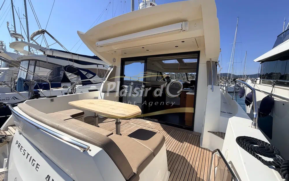 slider 13 Prestige Yachts 450 S