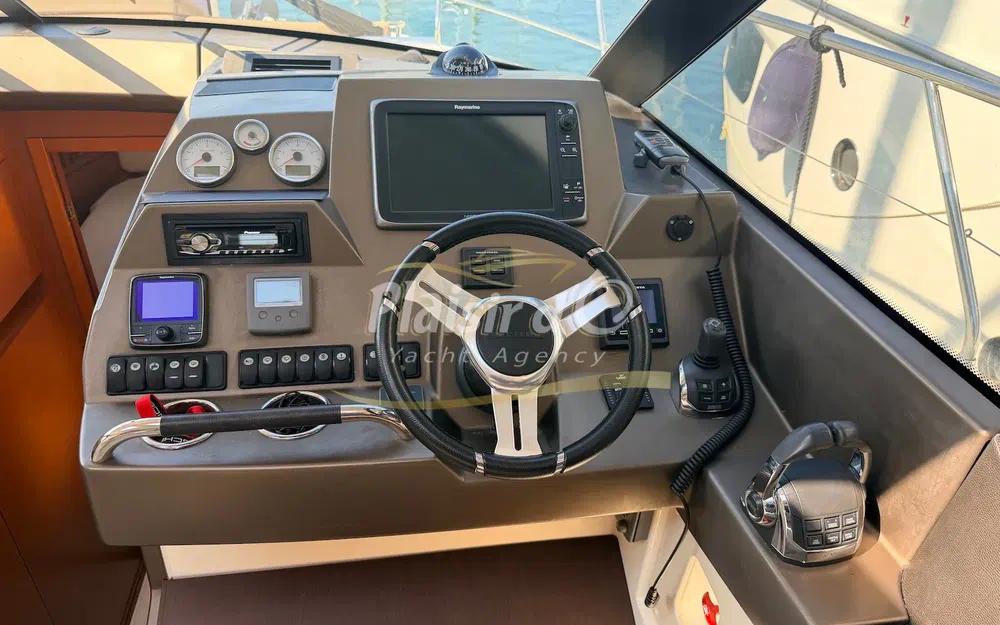slider 37 Prestige Yachts 450 S