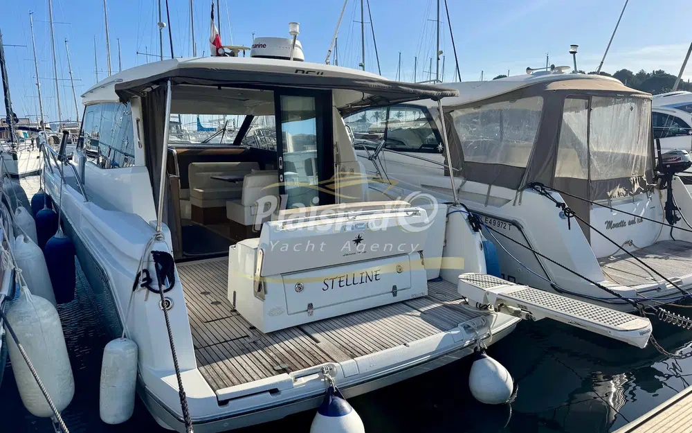 slider 0 Jeanneau NC 11
