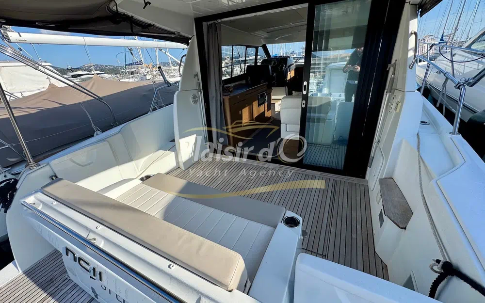 slider 12 Jeanneau NC 11