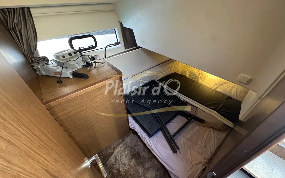 slider 30 Jeanneau NC 11