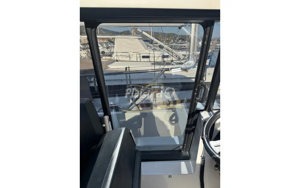 slider 42 Jeanneau NC 11