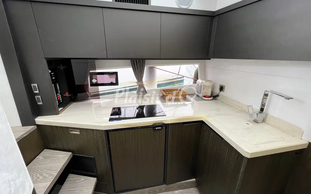slider 11 Galeon 425 Hts