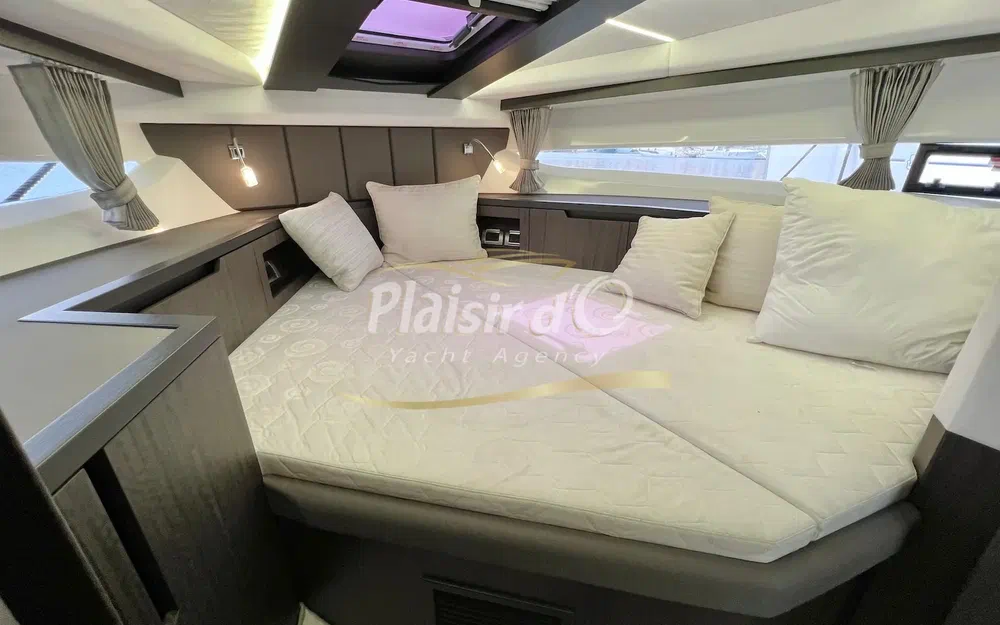 slider 13 Galeon 425 Hts