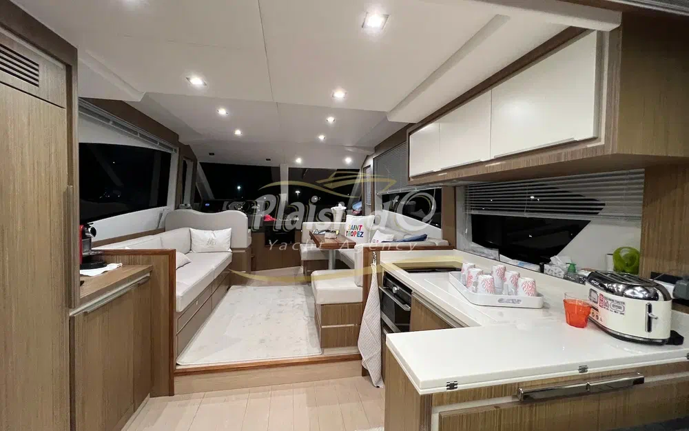 slider 23 Cayman F520