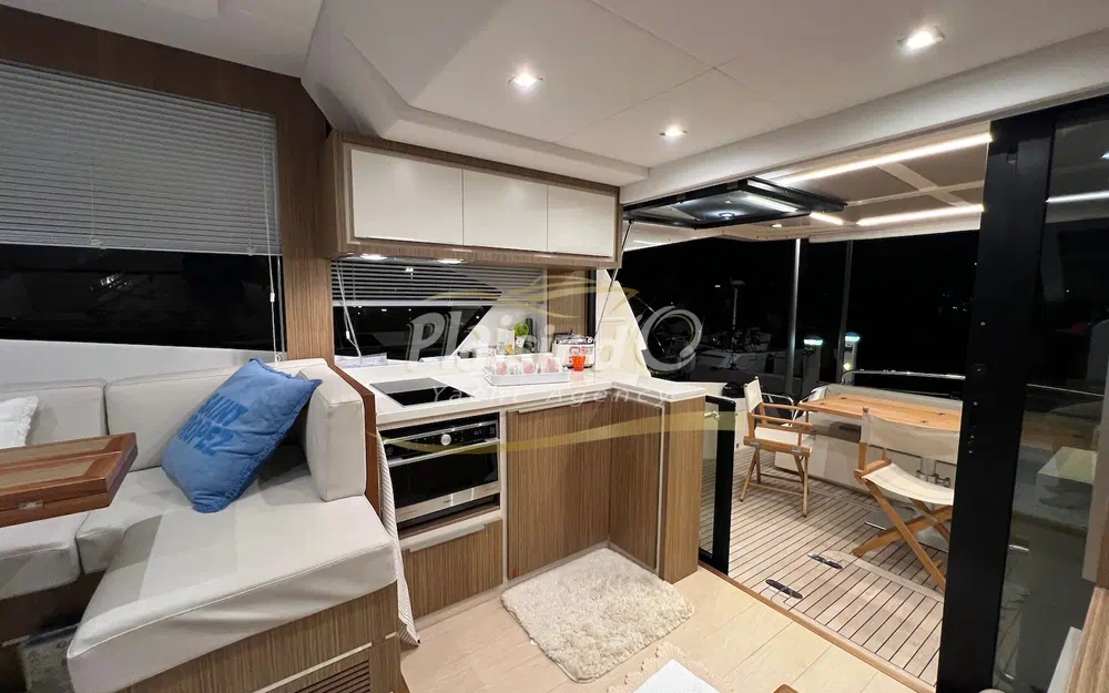 slider 27 Cayman F520