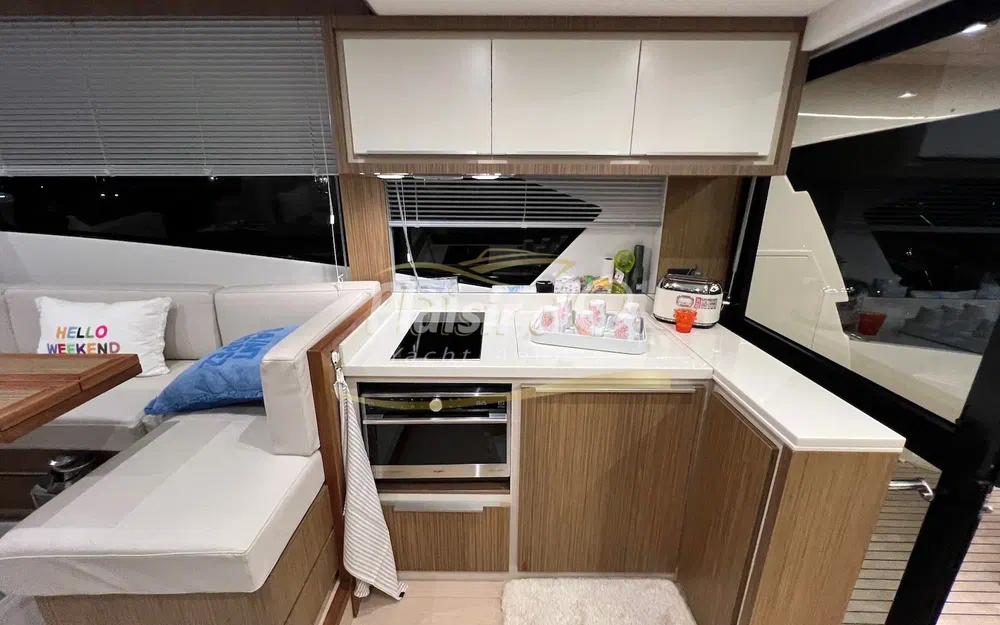 slider 30 Cayman F520