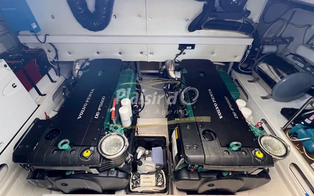 slider 47 Cayman F520