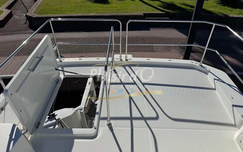 slider 11 Beneteau Swift Trawler 35