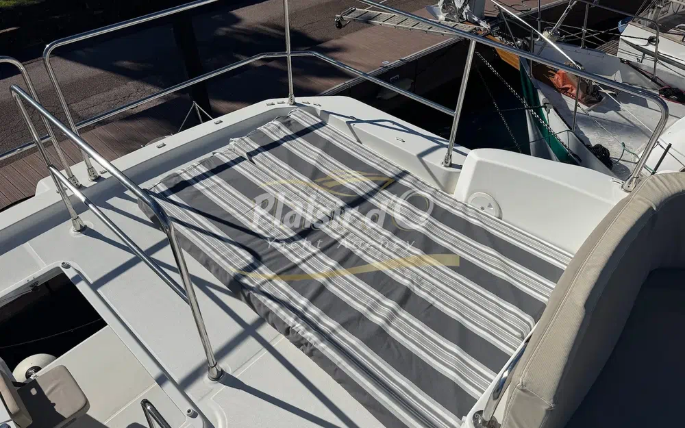 slider 12 Beneteau Swift Trawler 35