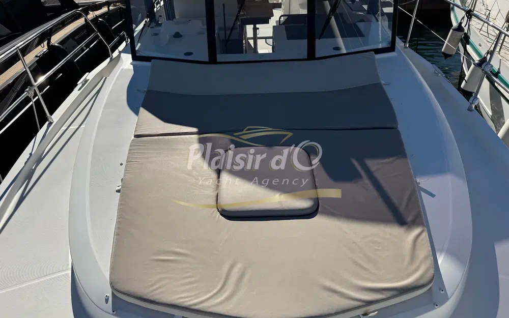 slider 18 Beneteau Swift Trawler 35