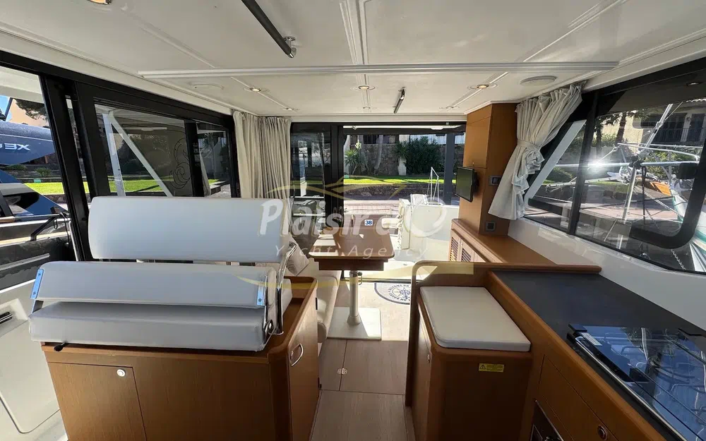 slider 35 Beneteau Swift Trawler 35