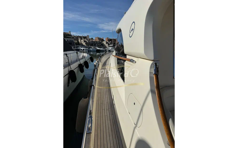slider 14 Mochi Dolphin 64