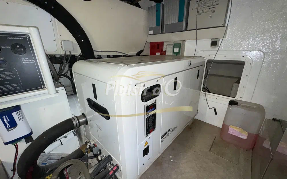 slider 82 Mochi Dolphin 64
