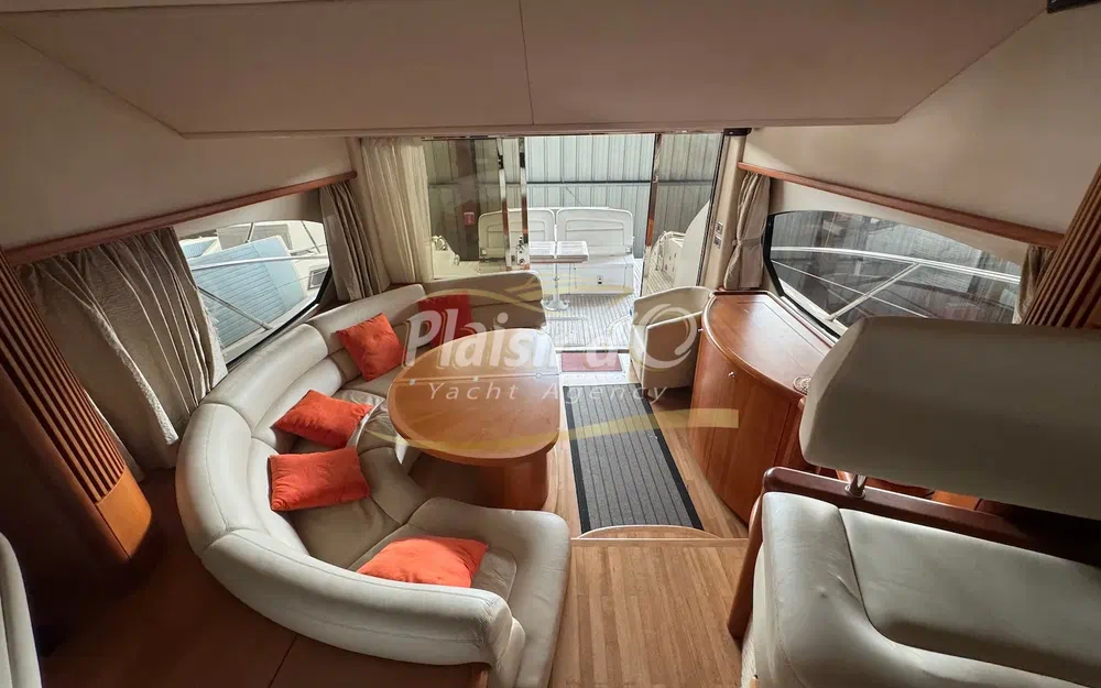 slider 31 Sunseeker Manhattan 52
