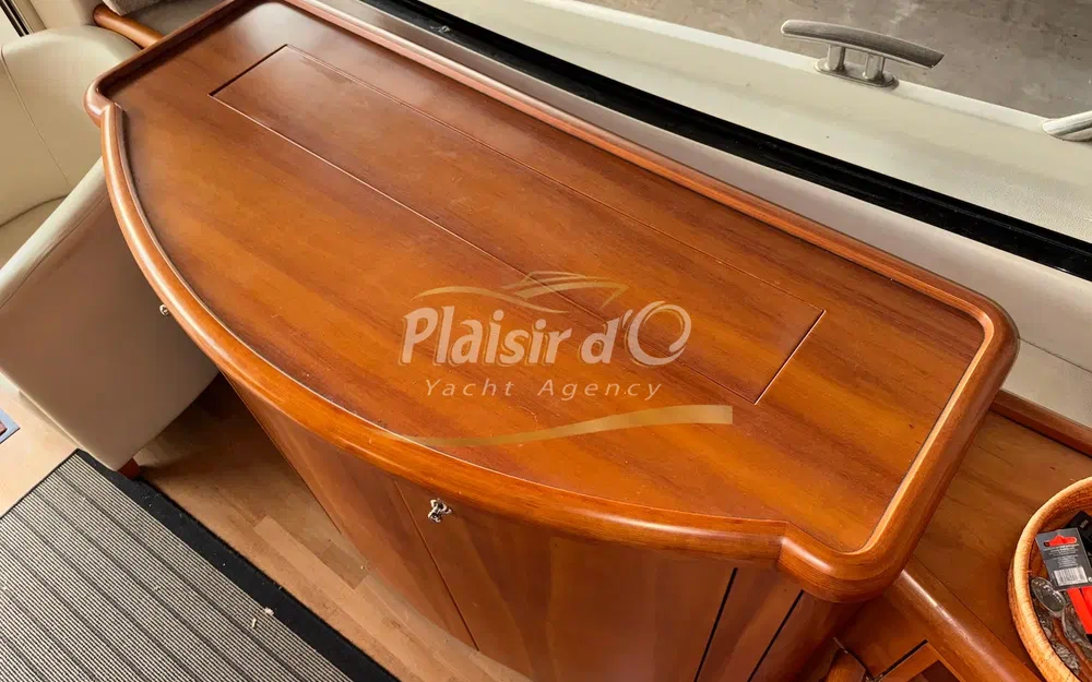 slider 53 Sunseeker Manhattan 52