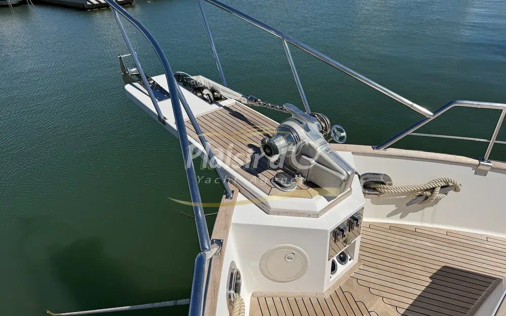 slider 5 Grand Banks 52 Europa