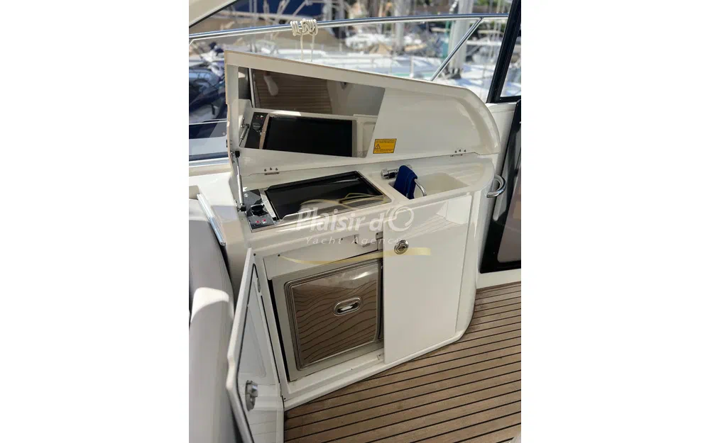 slider 24 Beneteau Gran Turismo 38