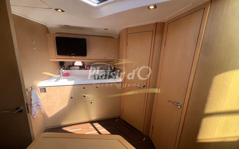 slider 35 Beneteau Gran Turismo 38