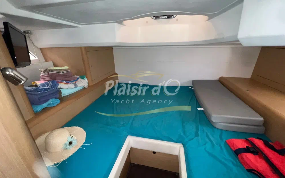 slider 41 Beneteau Gran Turismo 38