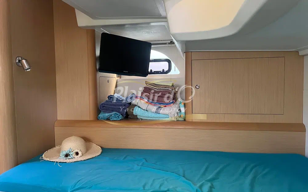 slider 43 Beneteau Gran Turismo 38