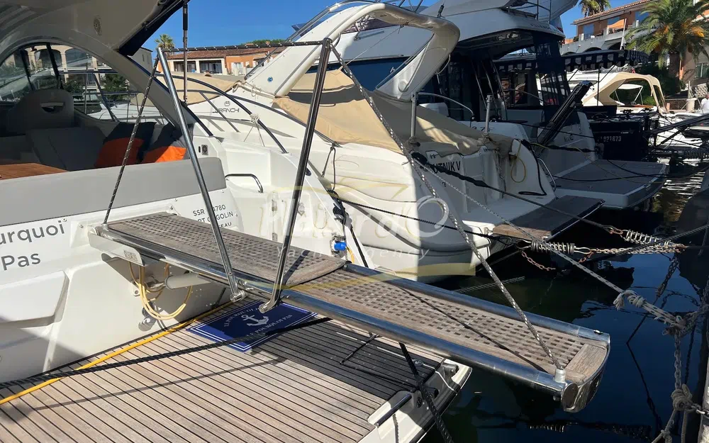 slider 4 Beneteau Gran Turismo 38