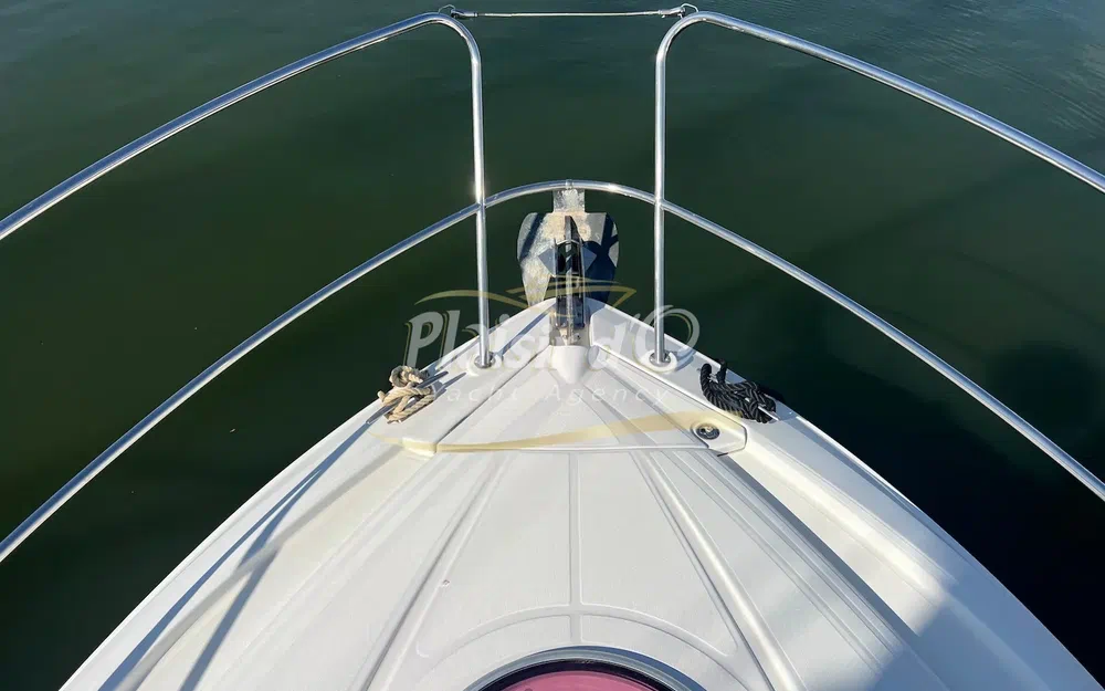 slider 8 Beneteau Gran Turismo 38