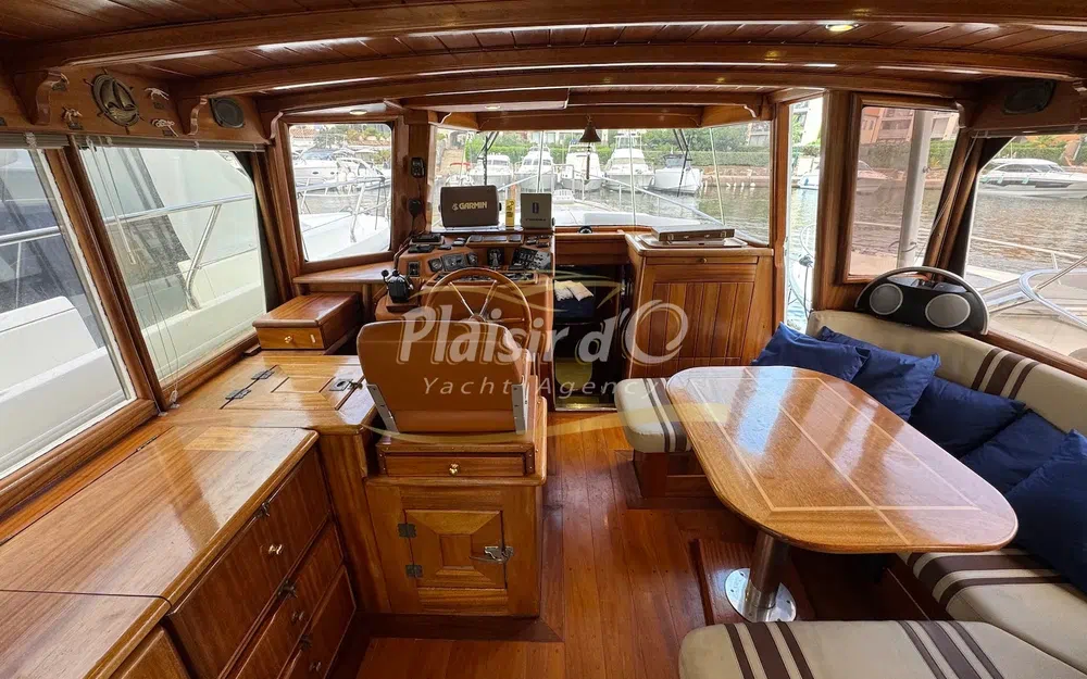 slider 27 Amateur Trawler