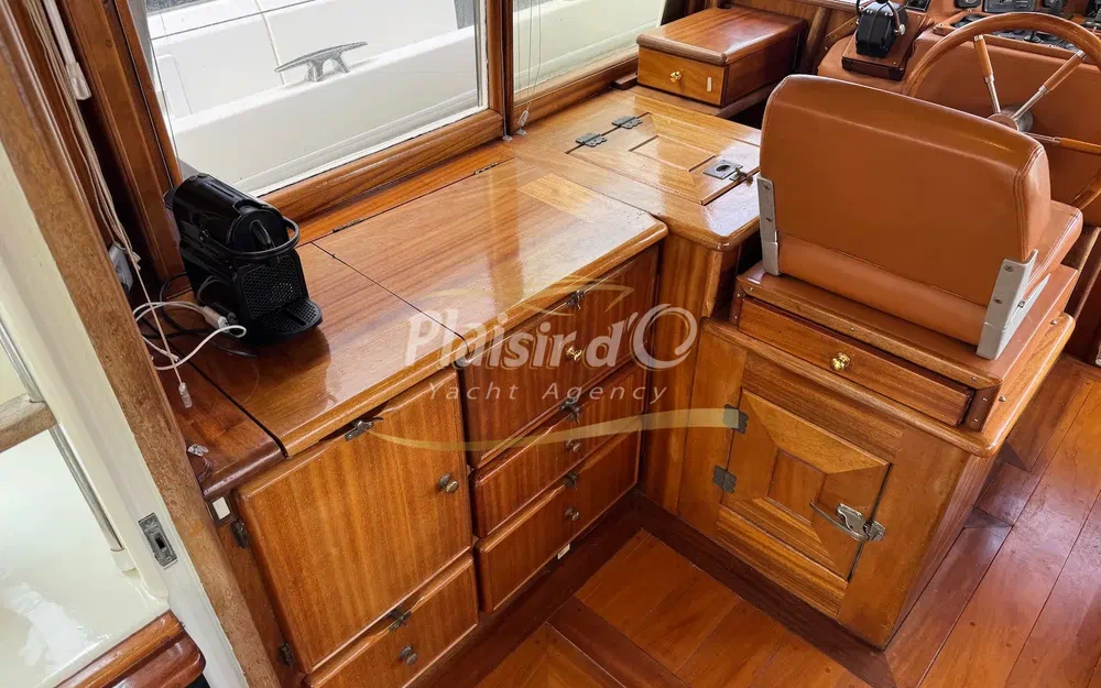 slider 28 Amateur Trawler