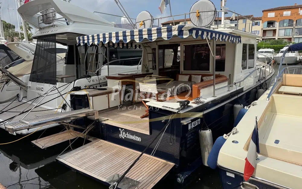 slider 2 Amateur Trawler