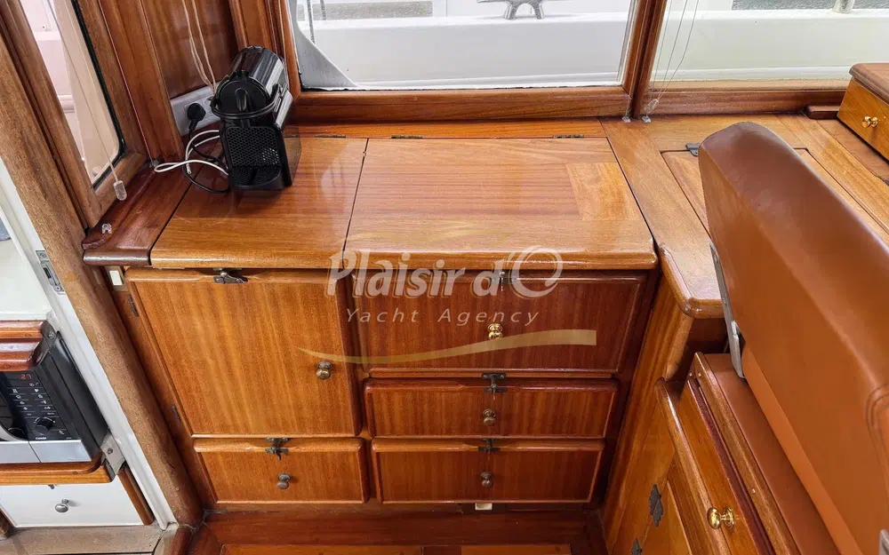 slider 31 Amateur Trawler
